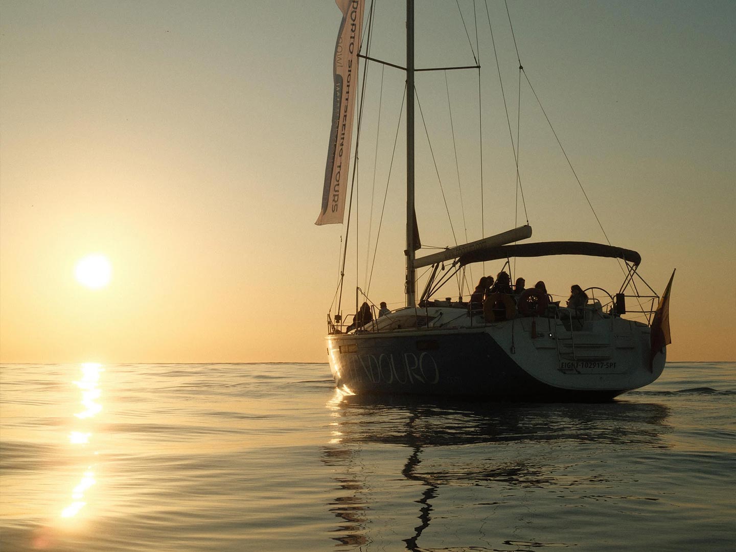 Fotografia do barco promocional da Splendouro